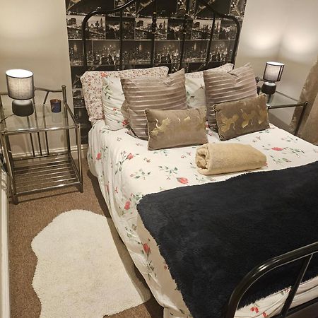 Cosy Apartment In บริสตอล ภายนอก รูปภาพ