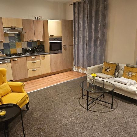 Cosy Apartment In บริสตอล ภายนอก รูปภาพ